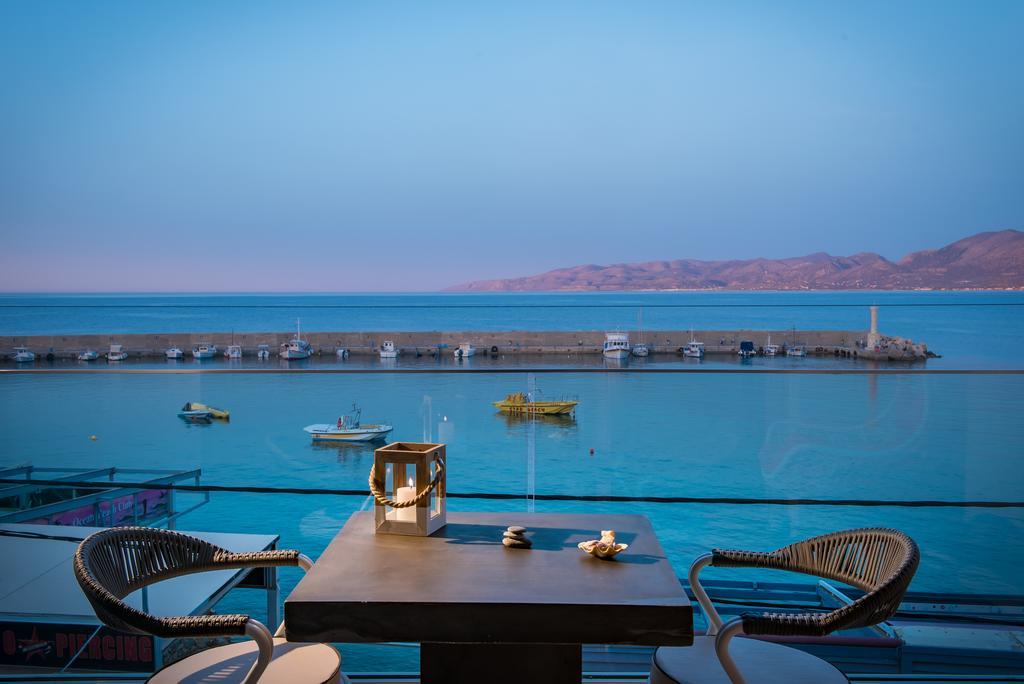 Cosmopolis Crete Suites ヘルソニソス エクステリア 写真