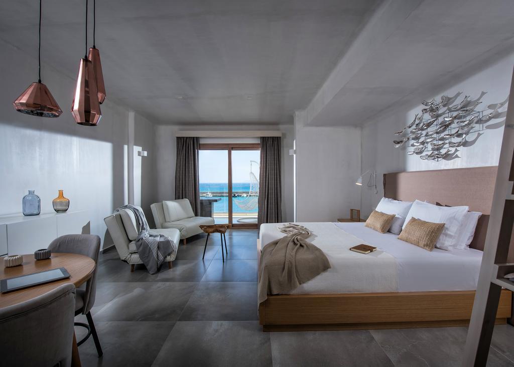 Cosmopolis Crete Suites ヘルソニソス エクステリア 写真